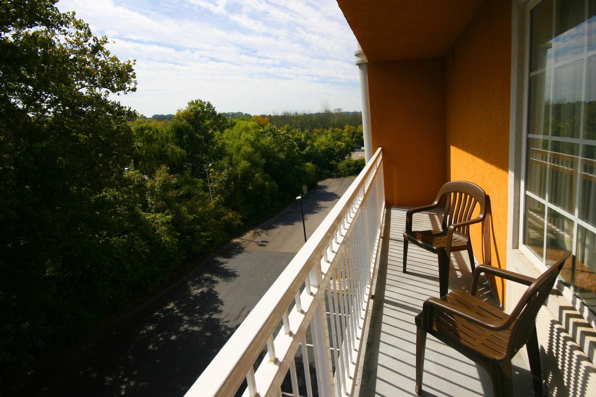 Mainstay Suites Knoxville North I-75 Exterior photo