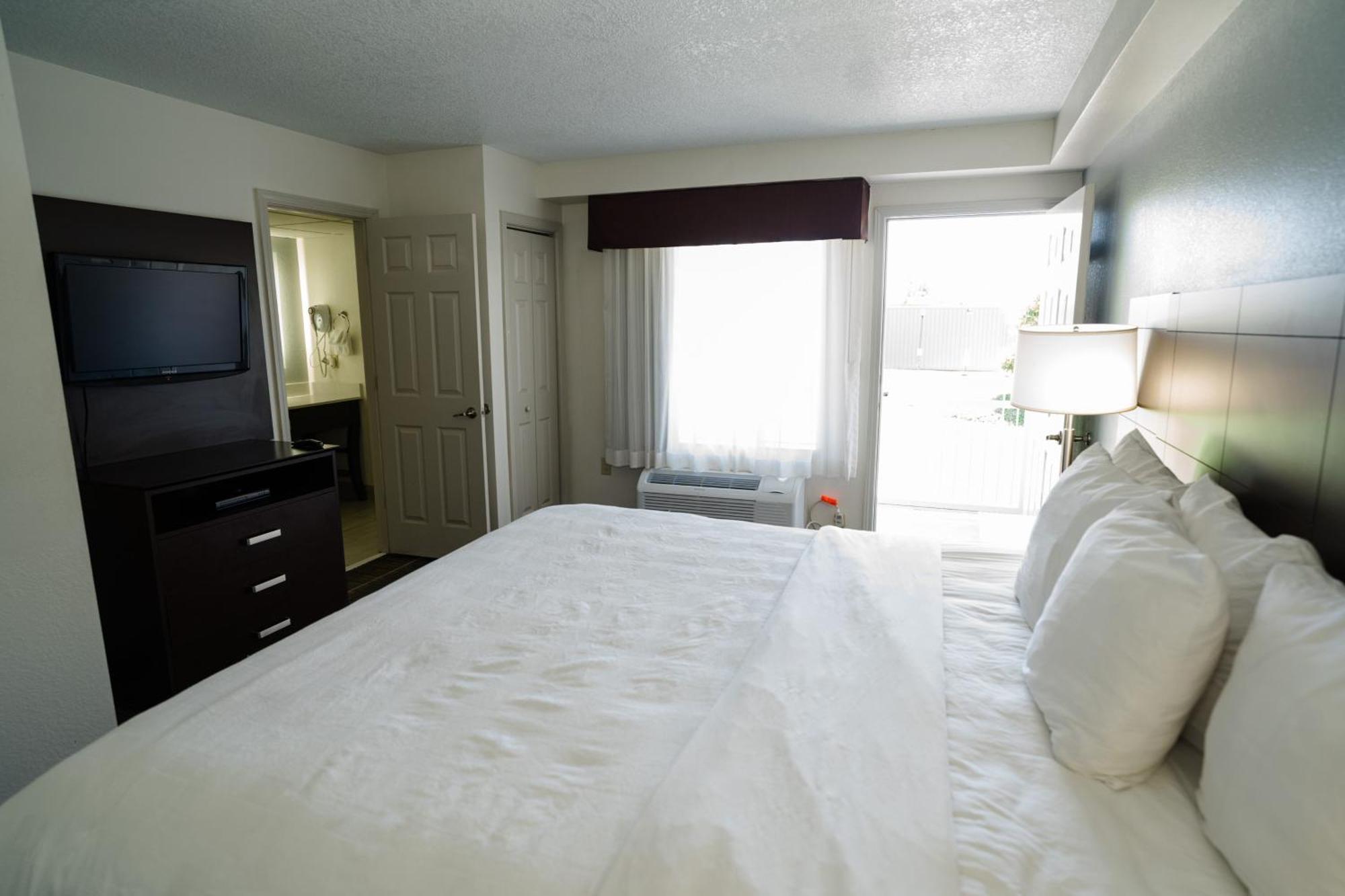 Mainstay Suites Knoxville North I-75 Exterior photo