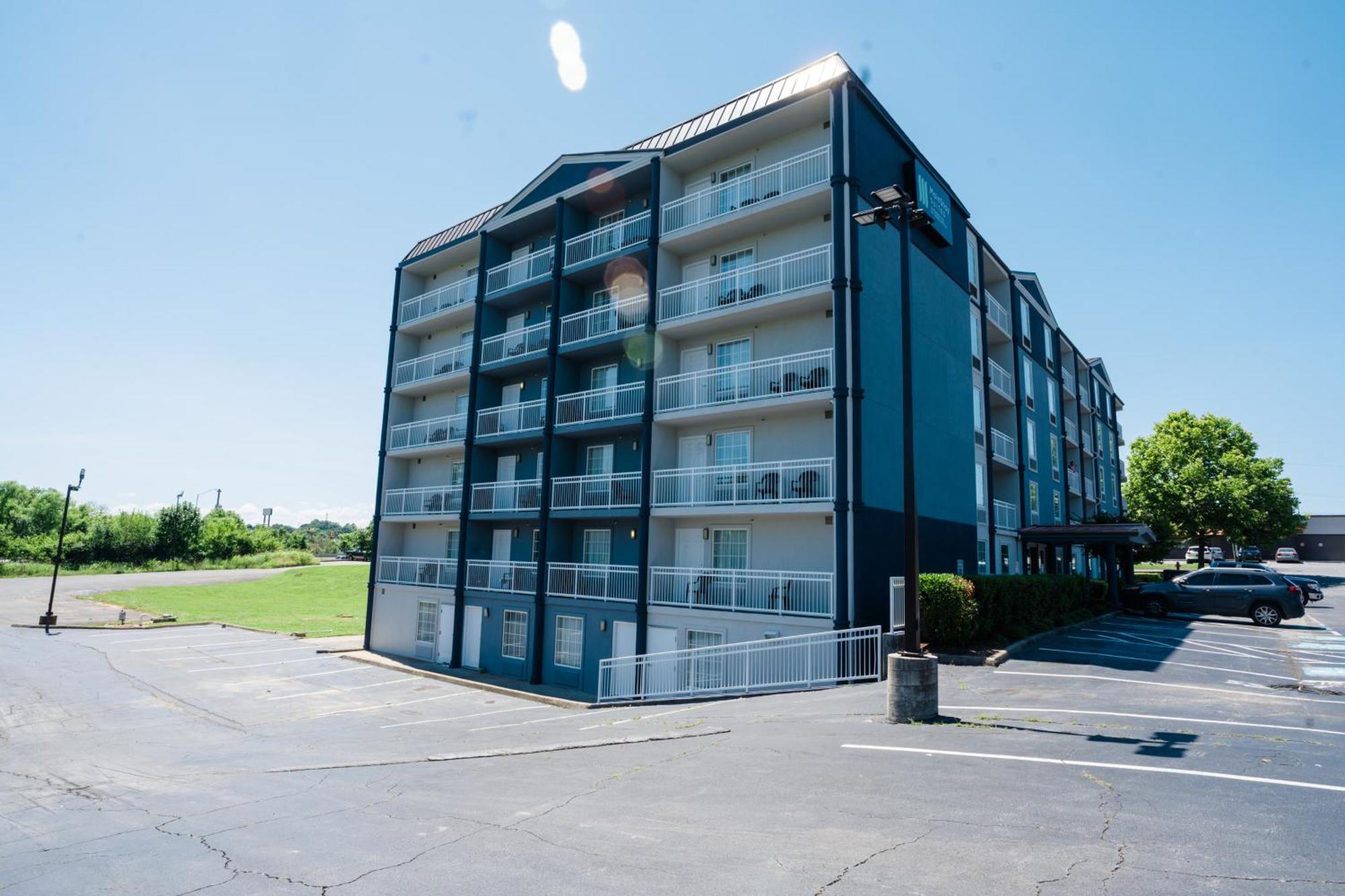 Mainstay Suites Knoxville North I-75 Exterior photo