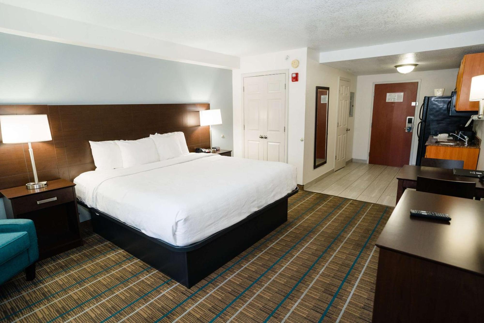 Mainstay Suites Knoxville North I-75 Exterior photo